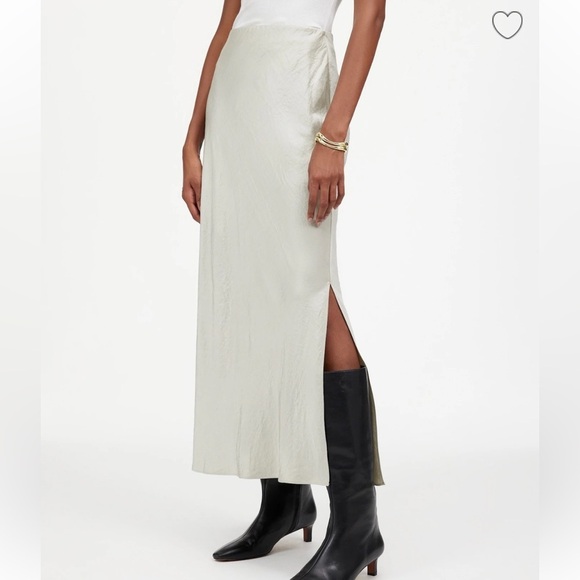Madewell steel
Satin Maxi Slip Skirt - Picture 4 of 6